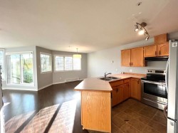 11595 Fraser Street Maple Ridge, BC V2X 0X7