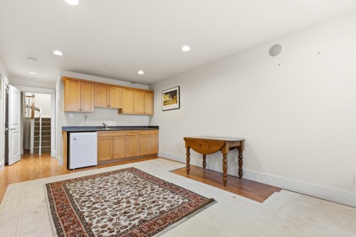 4188 Balaclava Street, Vancouver, BC 