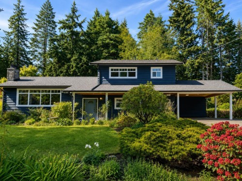 4843 7a Avenue  Delta, BC V4M 1R3