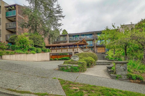 211-9857 Manchester Drive  Burnaby, BC V3N 4P5