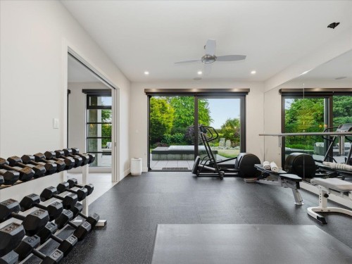 6210 Overstone Drive, West Vancouver, BC 