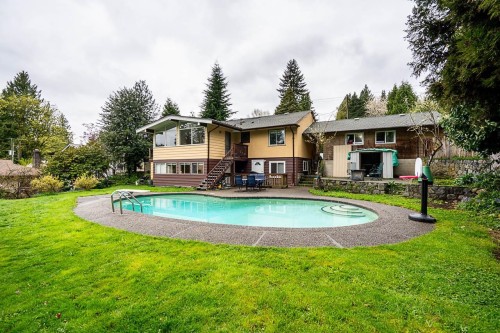 1440 Mountain Highway  North Vancouver, BC V7J 2M3