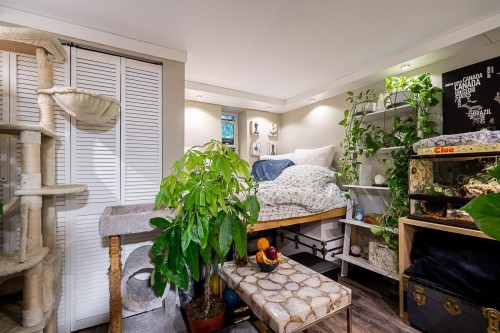 1440 Mountain Highway, North Vancouver, BC 