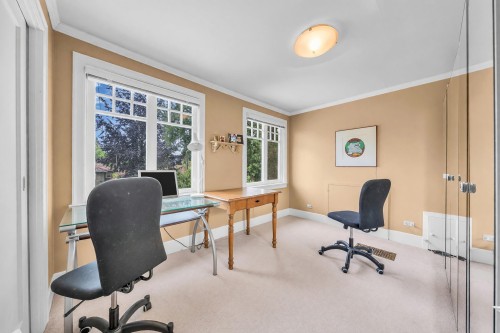 1049 33Rd Avenue W, Vancouver, BC 