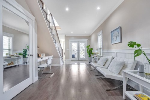 221 Campbell Street, New Westminster, BC 