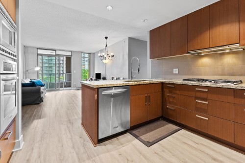 703-1155 The High Street, Coquitlam, BC 