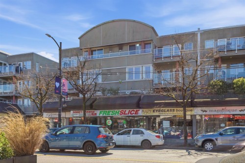 211-3250 Broadway W Vancouver, BC V6K 2H4