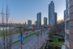 505-388 Drake Street  Vancouver, BC V6B 6A8