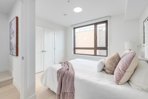 6310 Oak Street, Vancouver, BC 