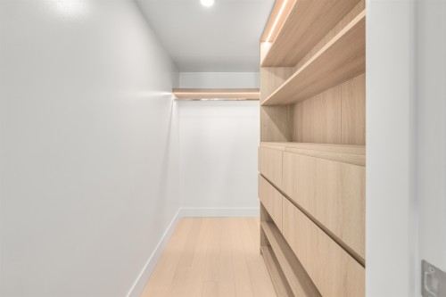 6310 Oak Street, Vancouver, BC 
