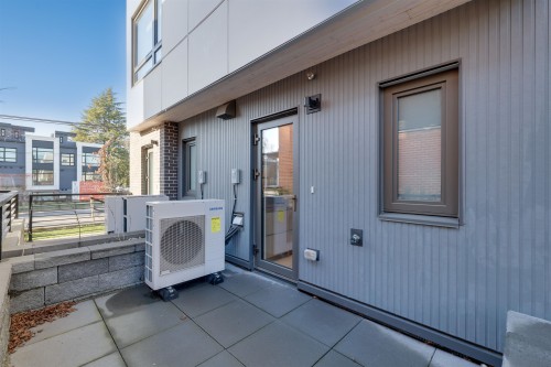 6310 Oak Street, Vancouver, BC 