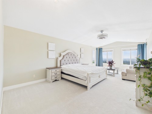 3032 Maplewood Court, Coquitlam, BC 
