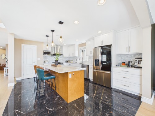 3032 Maplewood Court, Coquitlam, BC 