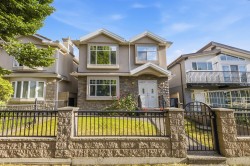 3186 18th Avenue E Vancouver, BC V5M 2R5
