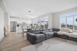 133-1360 Mitchell Street  Coquitlam, BC V3E 0T7