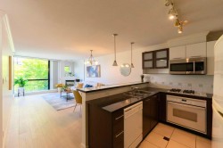 724-7831 Westminster Highway  Richmond, BC V6X 4J4