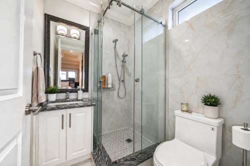 10311 Mortfield Road, Richmond, BC - Indoor Photo Showing Bathroom