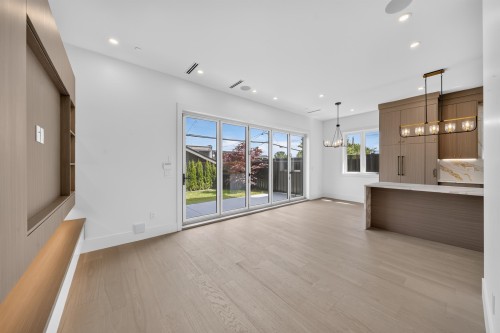 2-847 10Th Avenue E, Vancouver, BC 