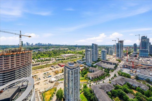 3201-4880 Lougheed Highway, Burnaby, BC 