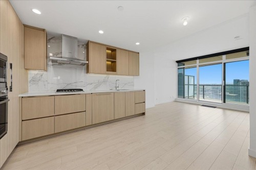 3201-4880 Lougheed Highway, Burnaby, BC 