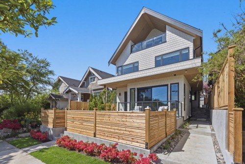2-625 24Th Avenue E, Vancouver, BC 
