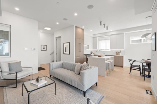 2-625 24Th Avenue E, Vancouver, BC 