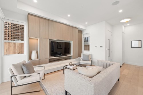 2-625 24Th Avenue E, Vancouver, BC 