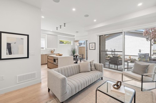 2-625 24Th Avenue E, Vancouver, BC 