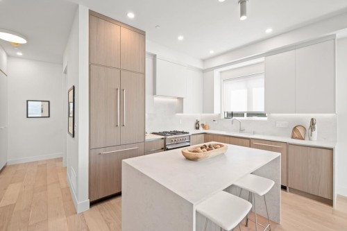 2-625 24Th Avenue E, Vancouver, BC 