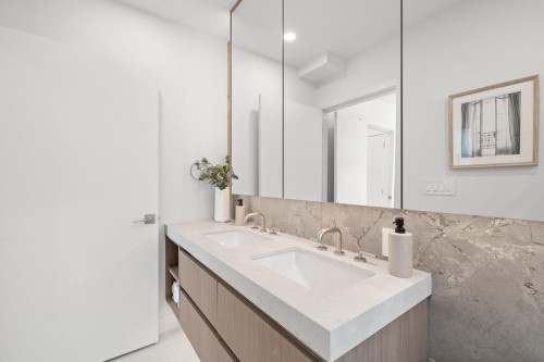 1-625 24Th Avenue E, Vancouver, BC 
