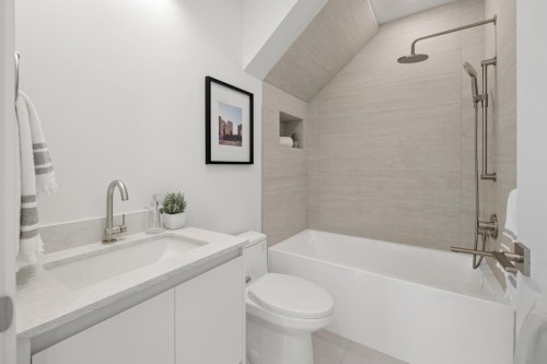 1-625 24Th Avenue E, Vancouver, BC 