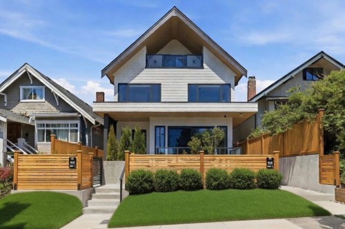 1-625 24Th Avenue E, Vancouver, BC 