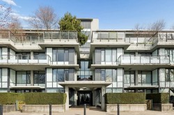 5XX-9009 Cornerstone Mews Burnaby, BC V5A 0B9