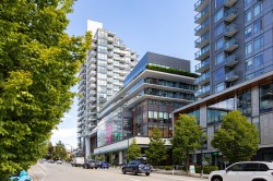 202-135 13th Street E North Vancouver, BC V7L 0J8
