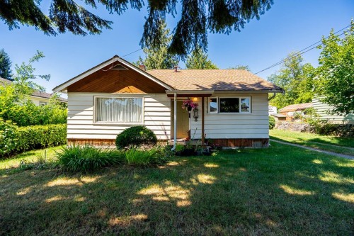 715 Roderick Avenue, Coquitlam, BC 
