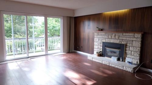 5970 Joyce Street, Vancouver, BC - Indoor Photo Showing Living Room With Fireplace