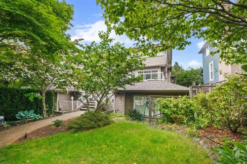 416 Keith Road W, North Vancouver, BC 