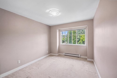 416 Keith Road W, North Vancouver, BC 