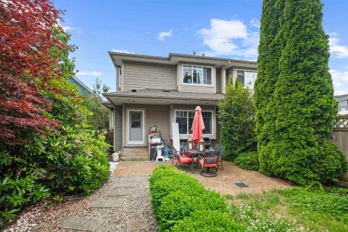 416 Keith Road W, North Vancouver, BC 