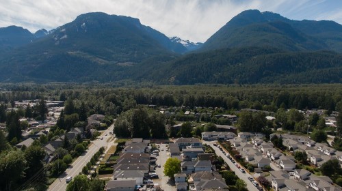 C306-40140 Willow Crescent, Squamish, BC 
