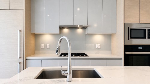 405-3538 Sawmill Crescent  Vancouver, BC V5S 0J8