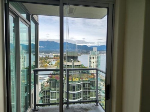 3307-1328 Pender Street W, Vancouver, BC 