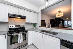305-2340 Hawthorne Avenue Port Coquitlam, BC V3C 1W9