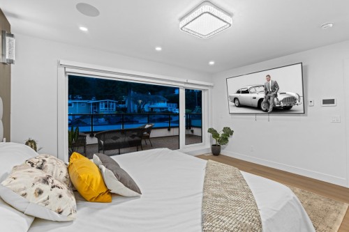 929 Canyon Boulevard, North Vancouver, BC 