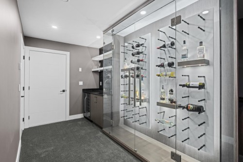 929 Canyon Boulevard, North Vancouver, BC 