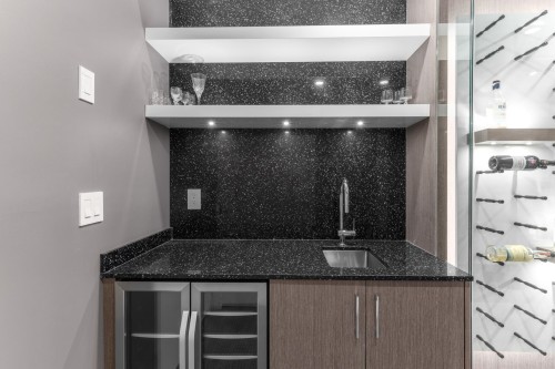 929 Canyon Boulevard, North Vancouver, BC 