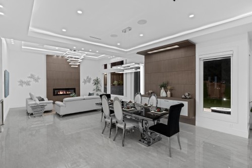 929 Canyon Boulevard, North Vancouver, BC 