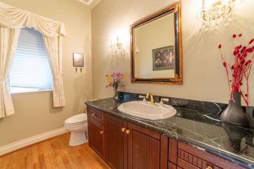 2849 35Th Avenue W, Vancouver, BC 
