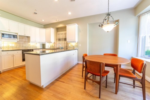 2849 35Th Avenue W, Vancouver, BC 
