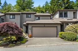 1747 Rufus Drive  North Vancouver, BC V7J 3L8
